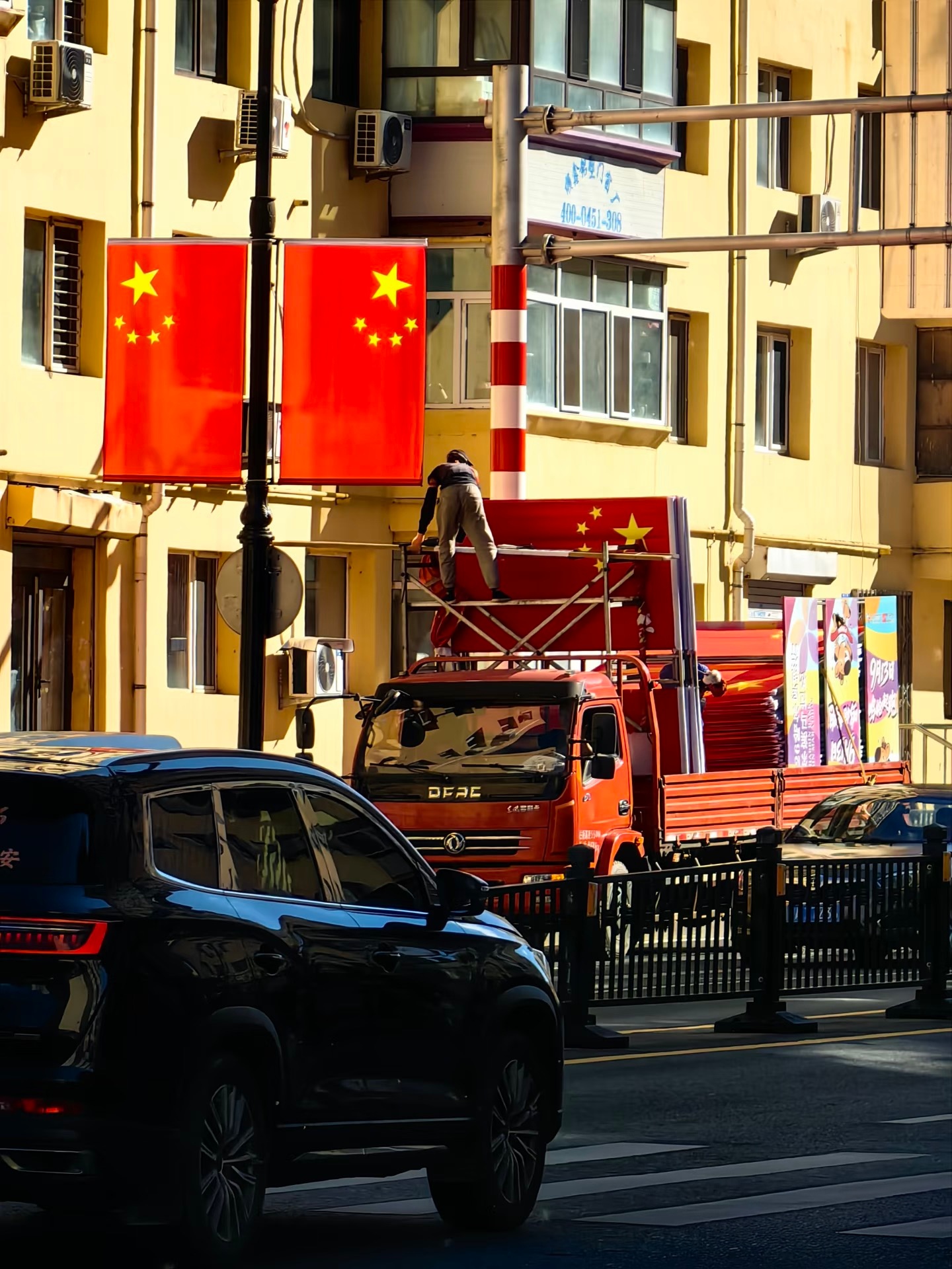Waarom hechten Chinese mensen zoveel belang aan de nationale feestdag? – De geschiedenis, cultuur en het heden van China begrijpen via één enkele feestdag！